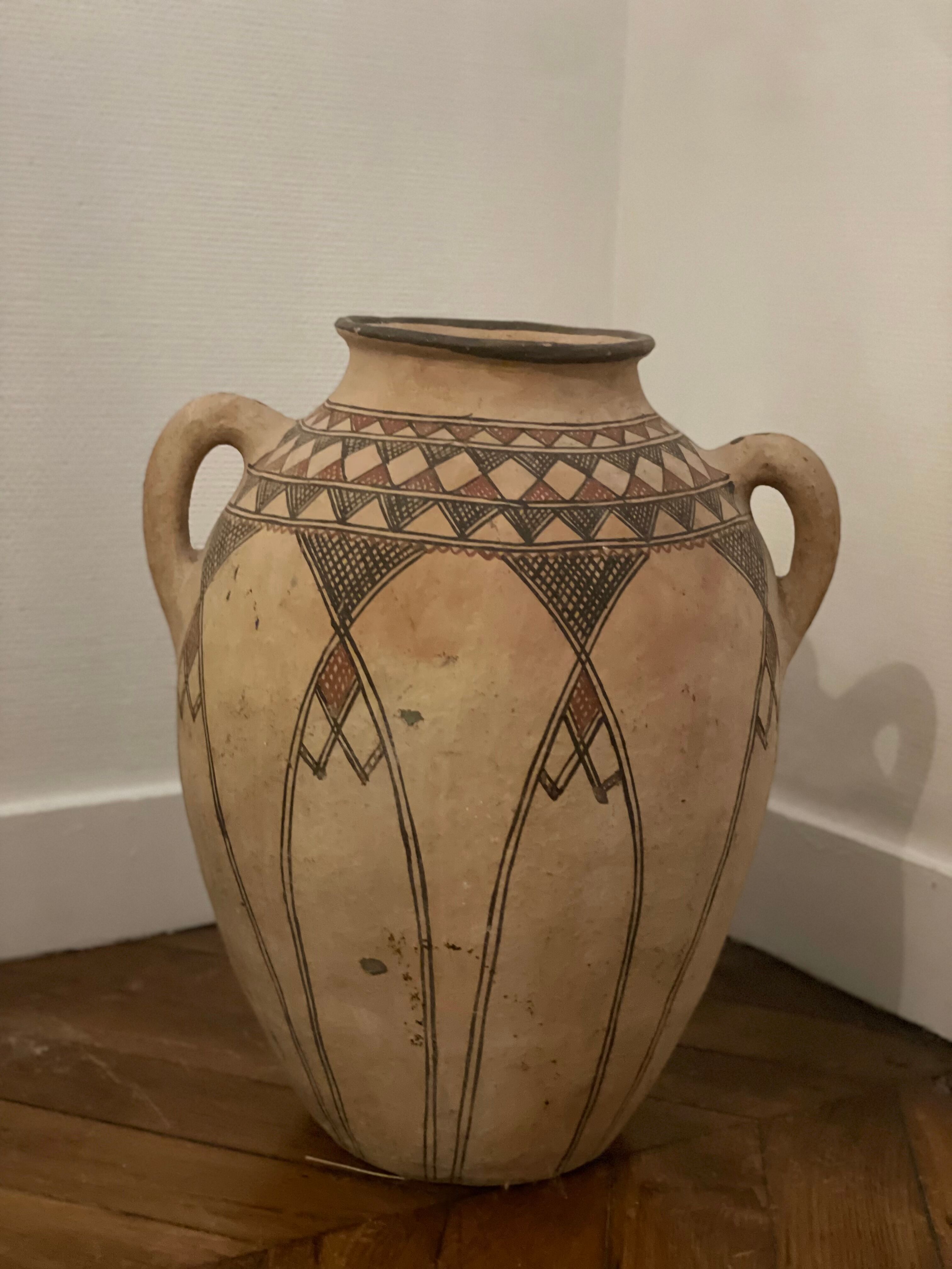Jar vase amphora pottery Berber rif vintage vintage
