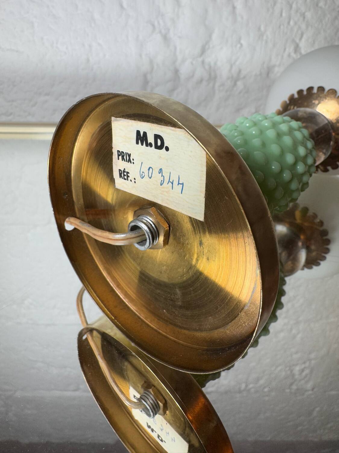 Lampe en opaline MD, années 60