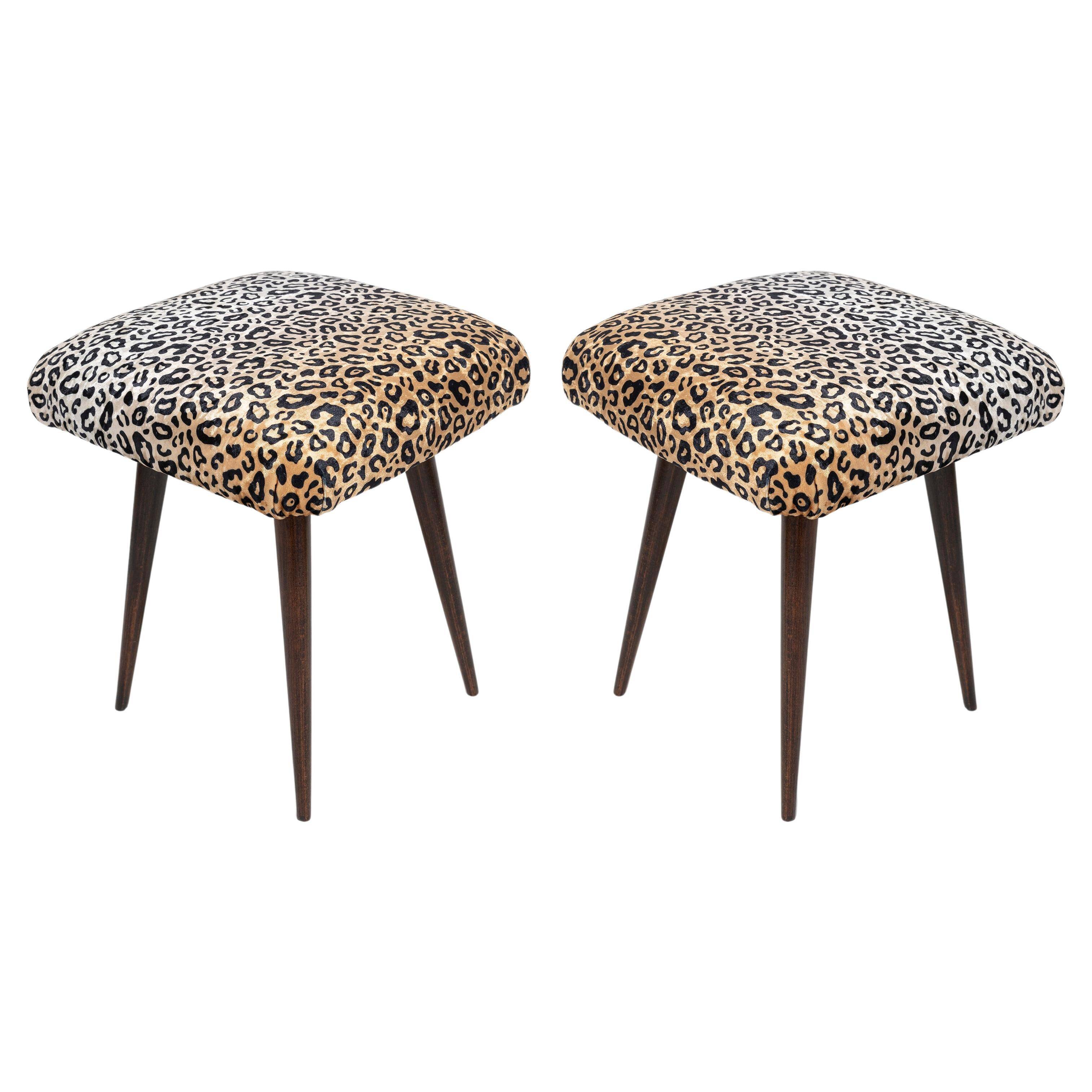 Pair of vintage leopard velvet stools from the 20th century, Europe, 1960s.