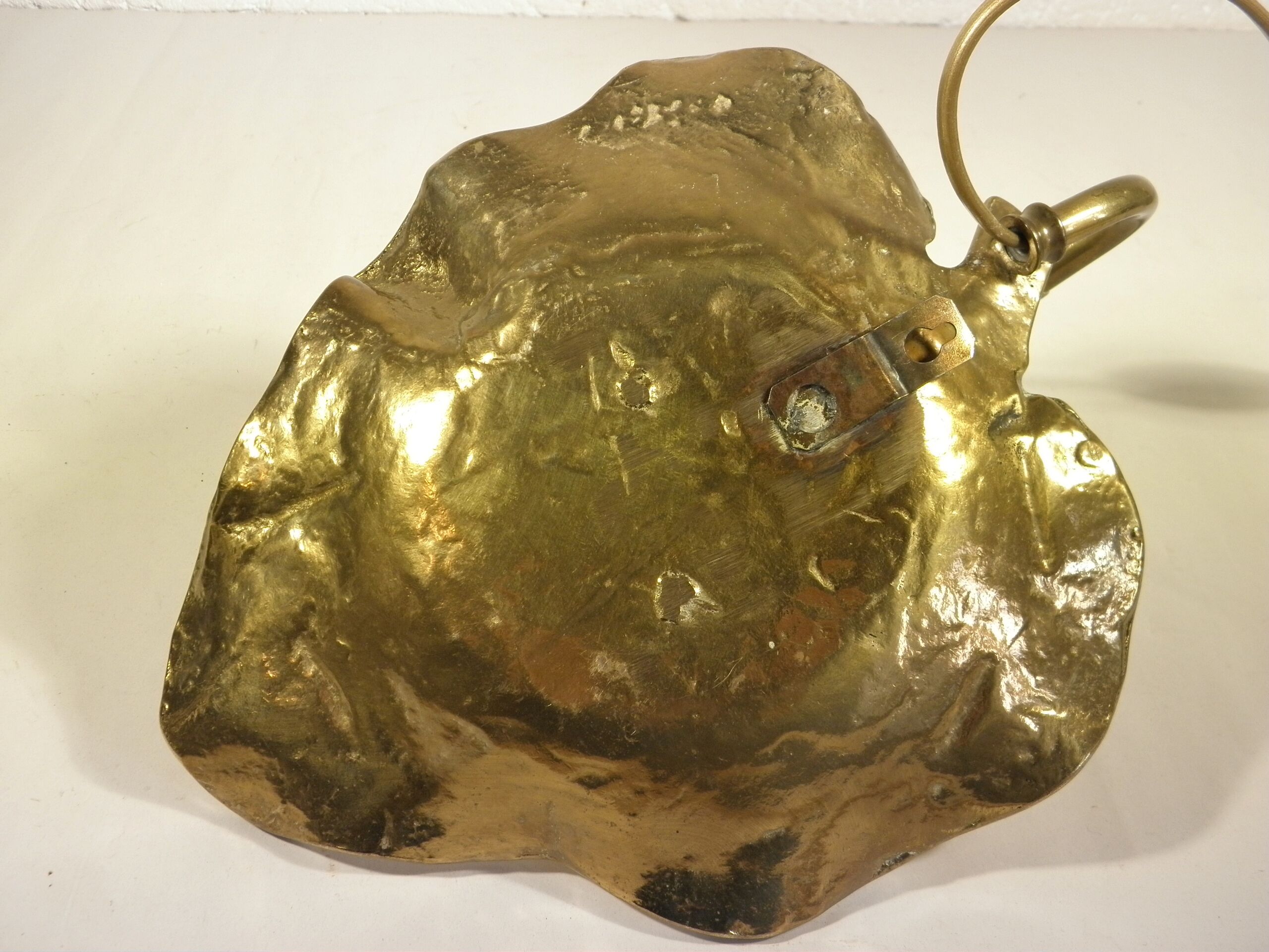 Brass "sheet" wall lamp