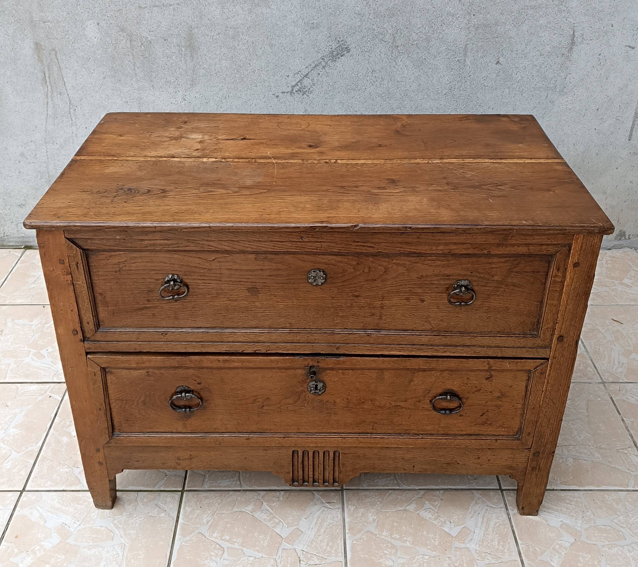 Louis XVI oak chest