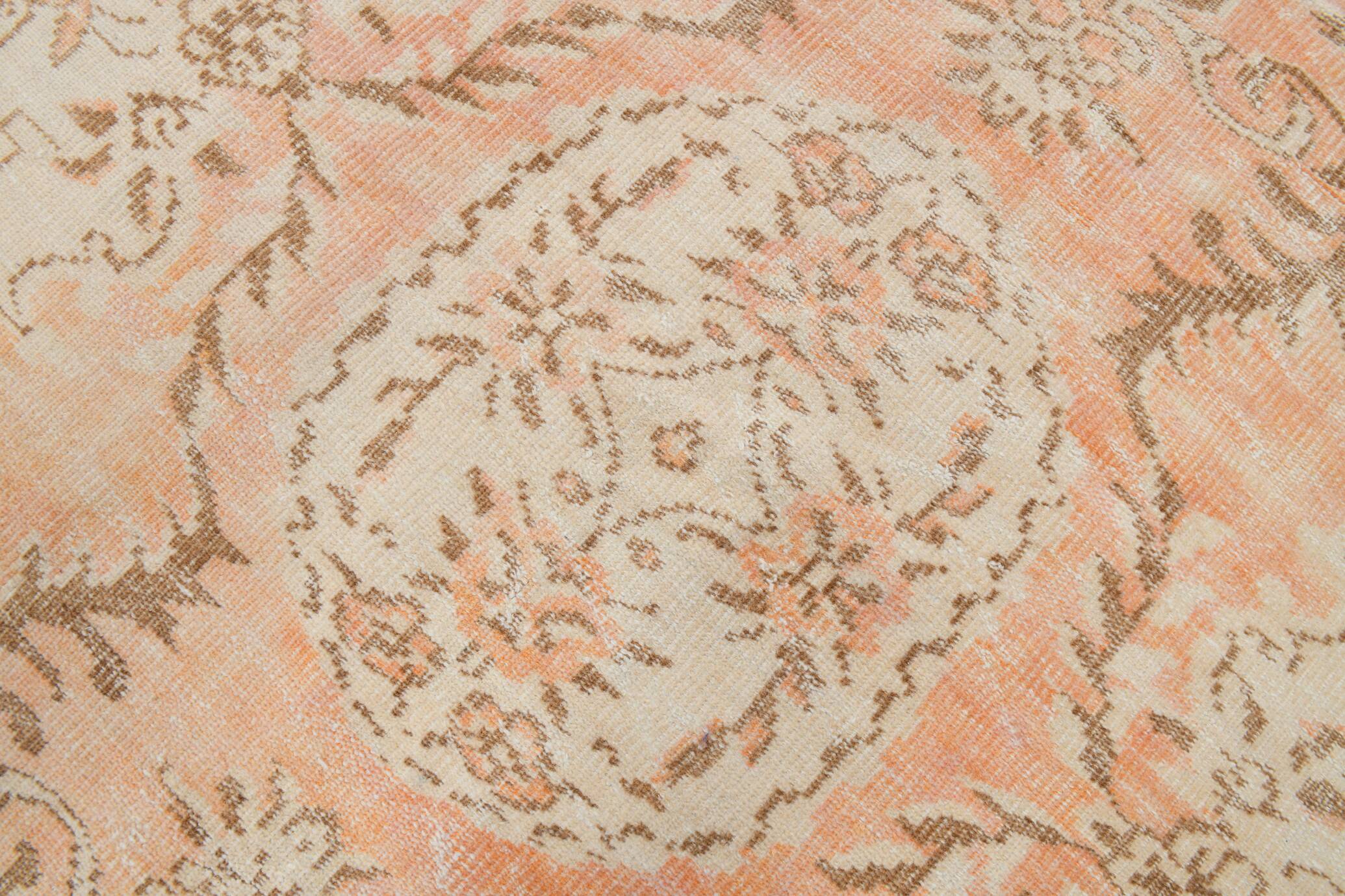 5x8 Peach & Cream Persian Rug, 156x241Cm