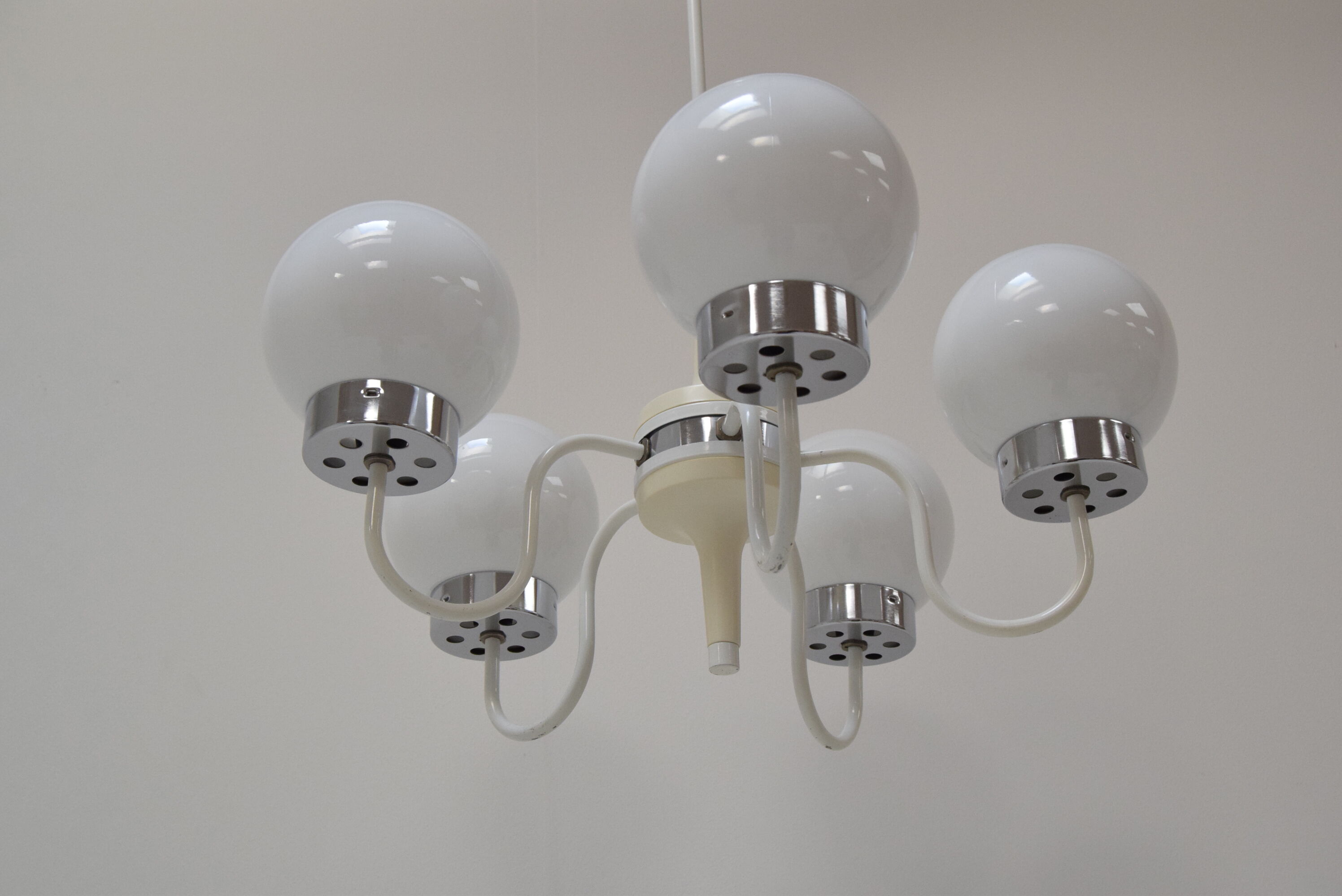 Mid Century chandelier /Jílové u Děčína, 1970´s.