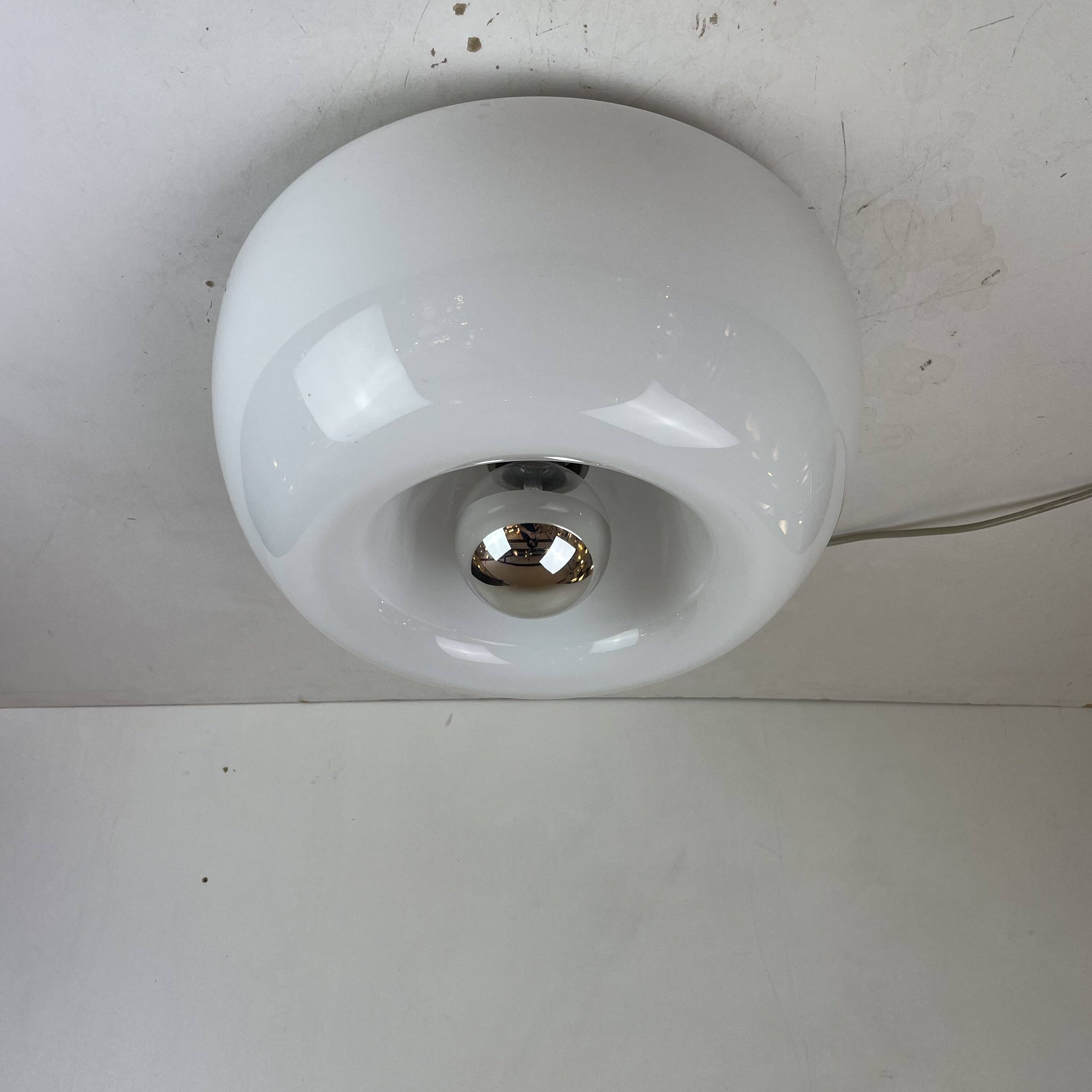 Velella, lampe de plafond ou murale par I Castiglioni pour Flos, Italie, années 1960.