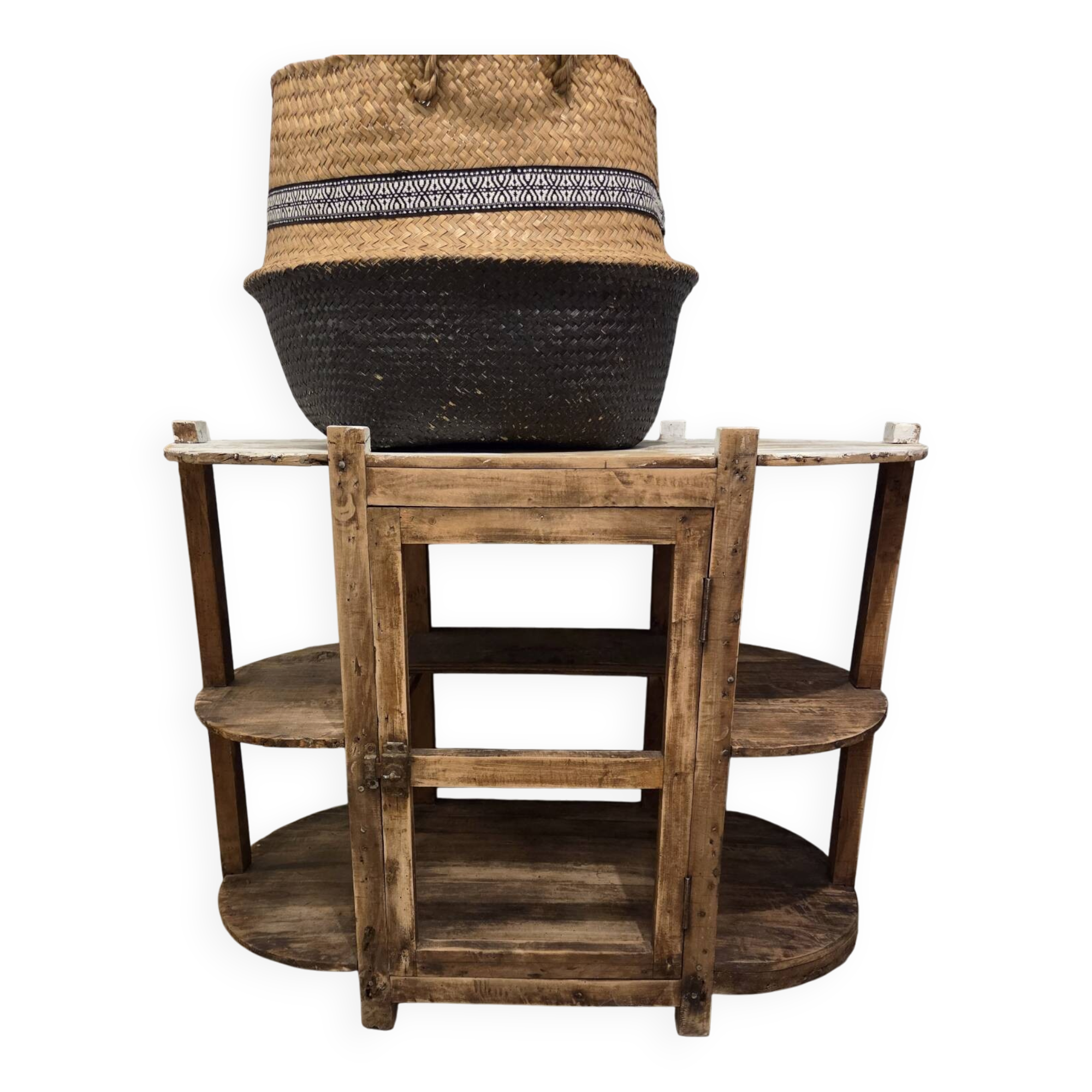 For sale: charming vintage country furniture made of raw wood / small crockery.