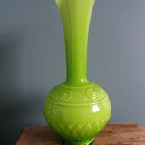 Vase verre opaline vert pomme