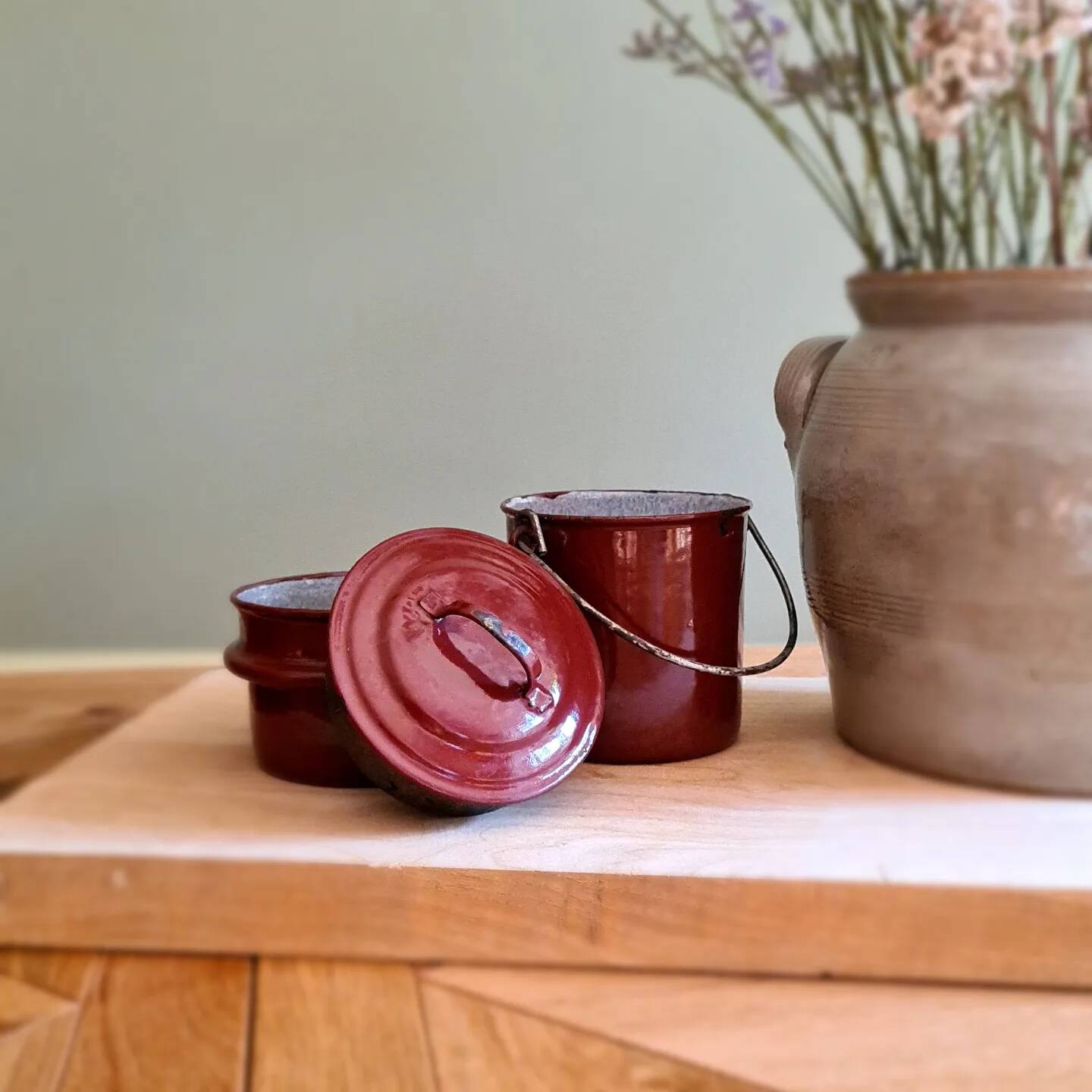 Lot de 2 Pots en tôle émaillée