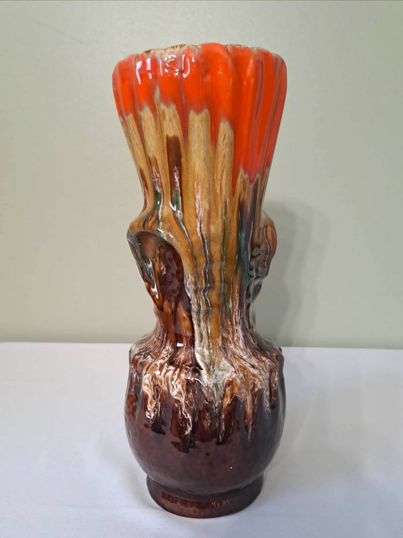 Ceramic vase