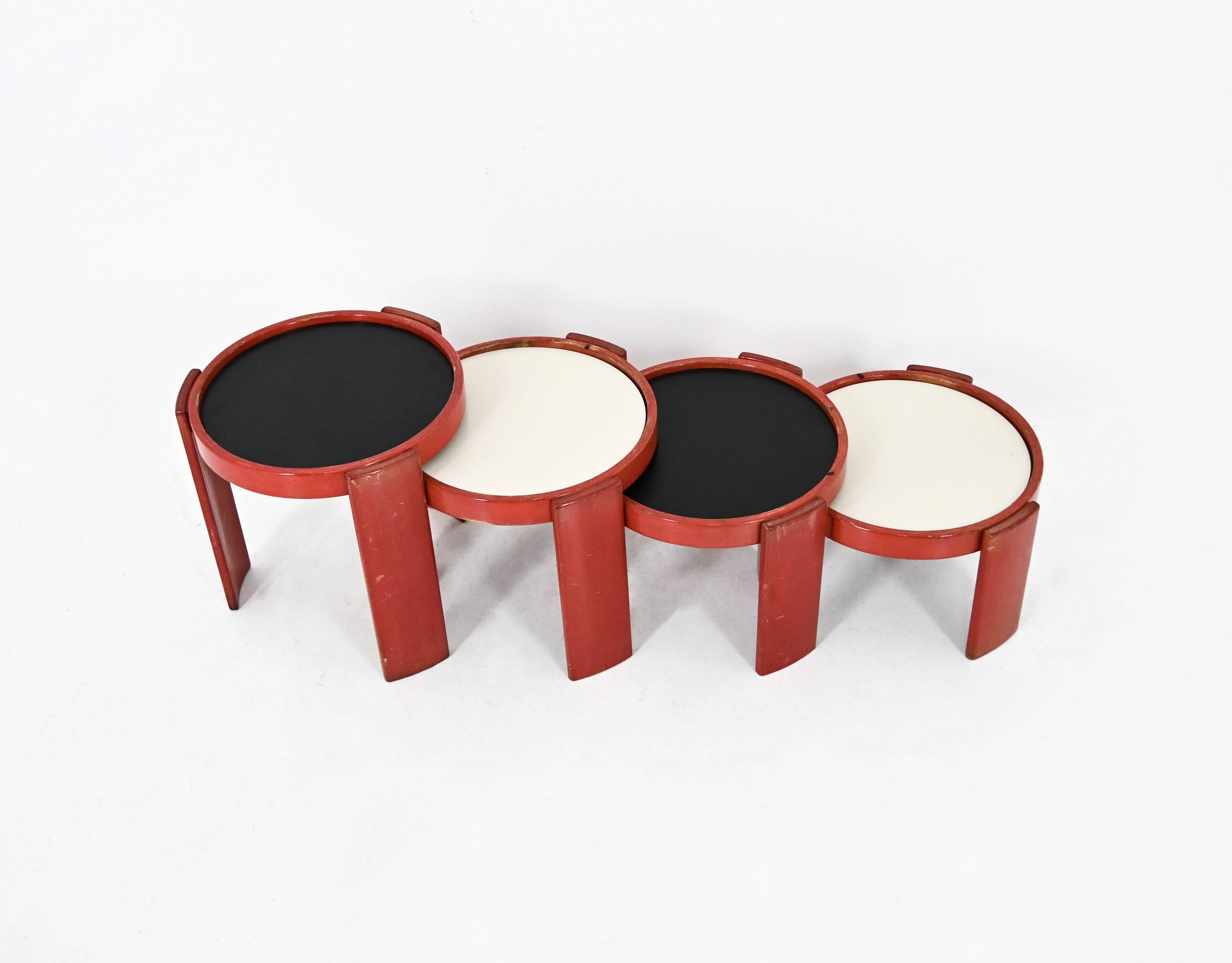 Nest tables model 780 by Gianfranco Frattini for Cassina, 1960s.