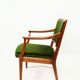 Fauteuil vintage vert moher style éclectique