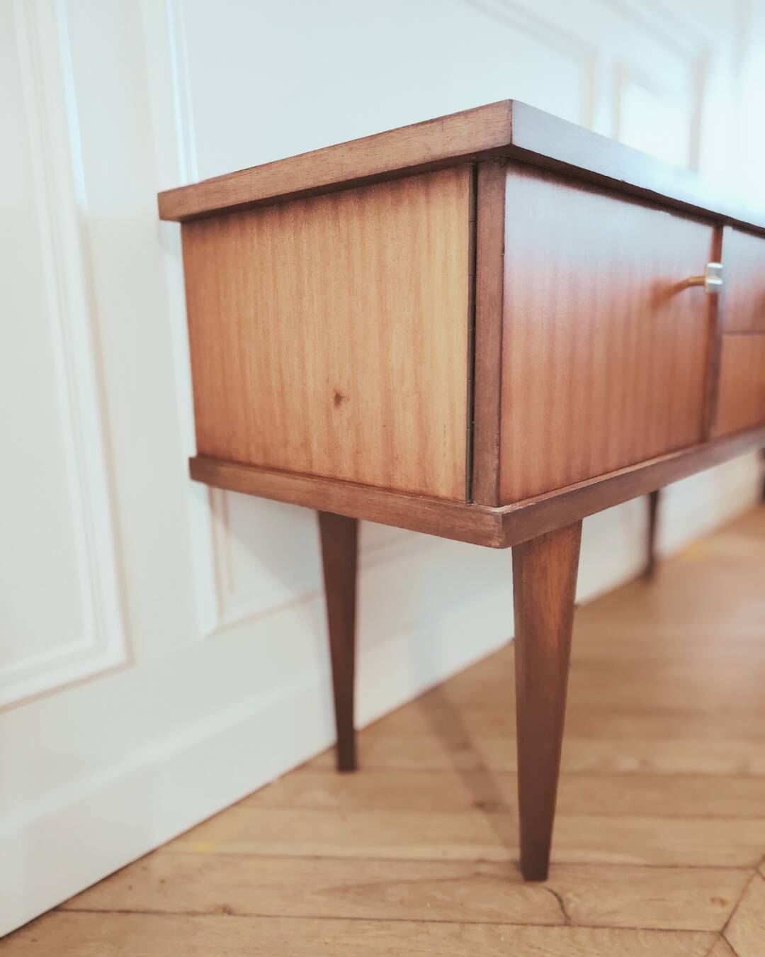 Petite enfilade/ meuble TV vintage rénové, années 50-60