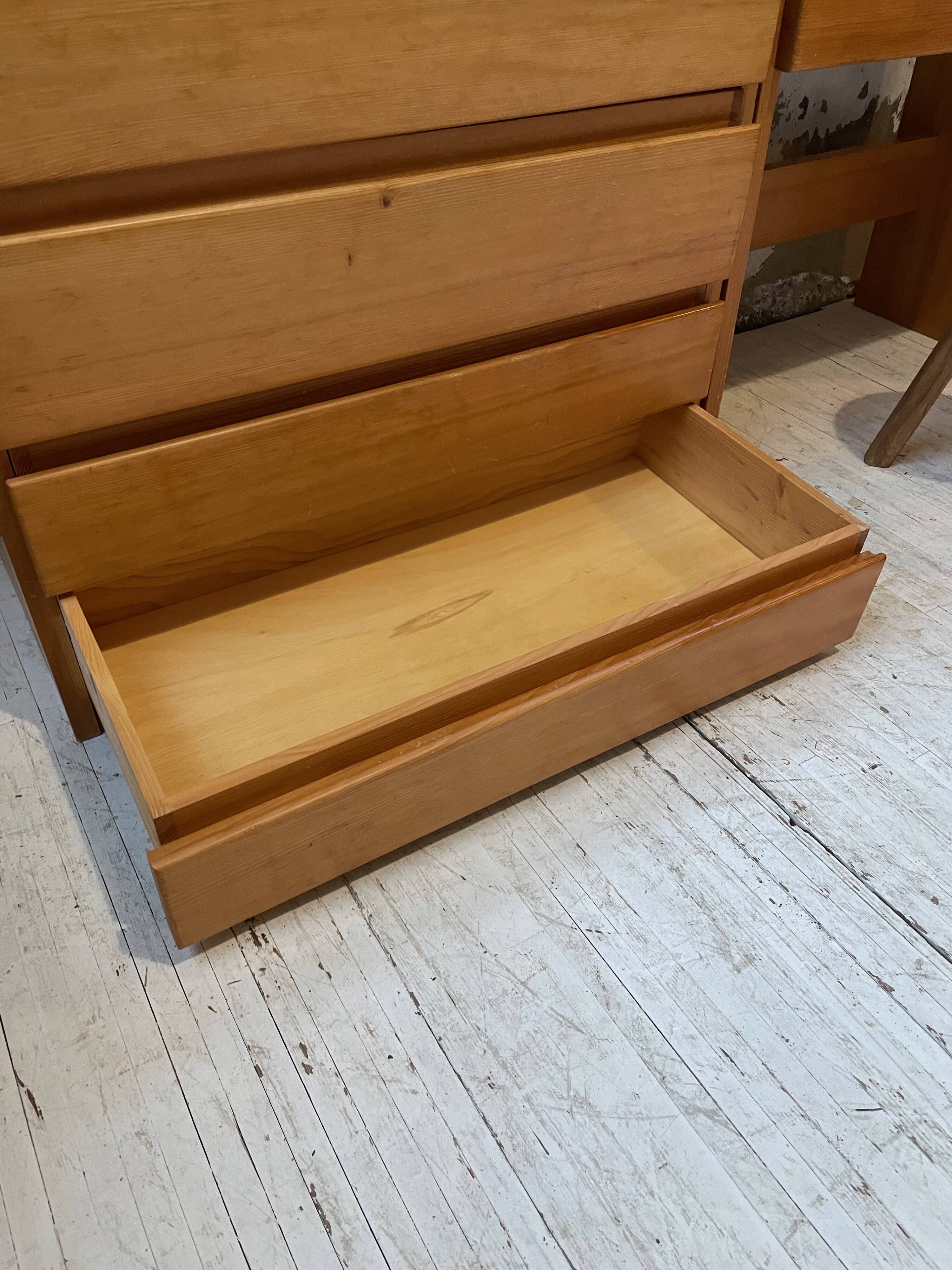 Orme Bureau Regain Savoie