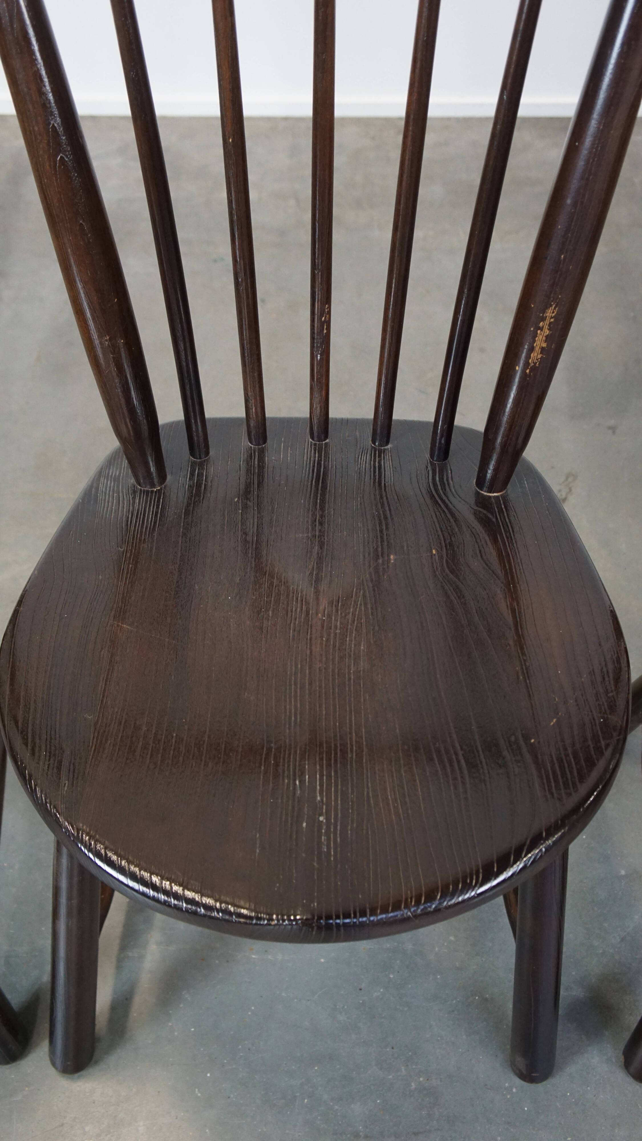 Set of 4 vintage wooden De Ster Gelderland design spindle chairs