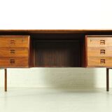 Bureau danois du milieu du siècle en palissandre par Erik Brouer, Danemark des années 1960