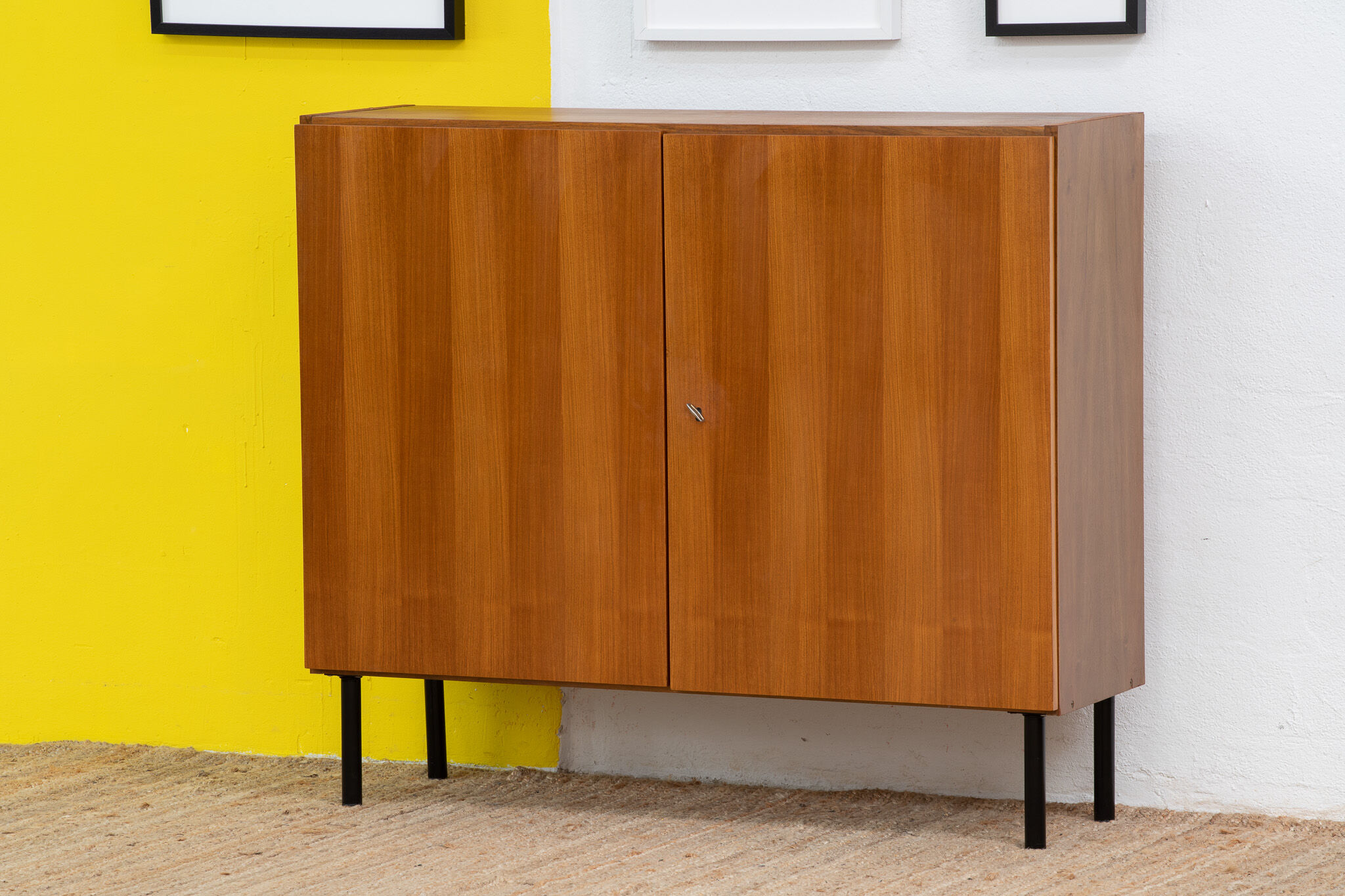 Buffet scandinave vintage – 120 cm