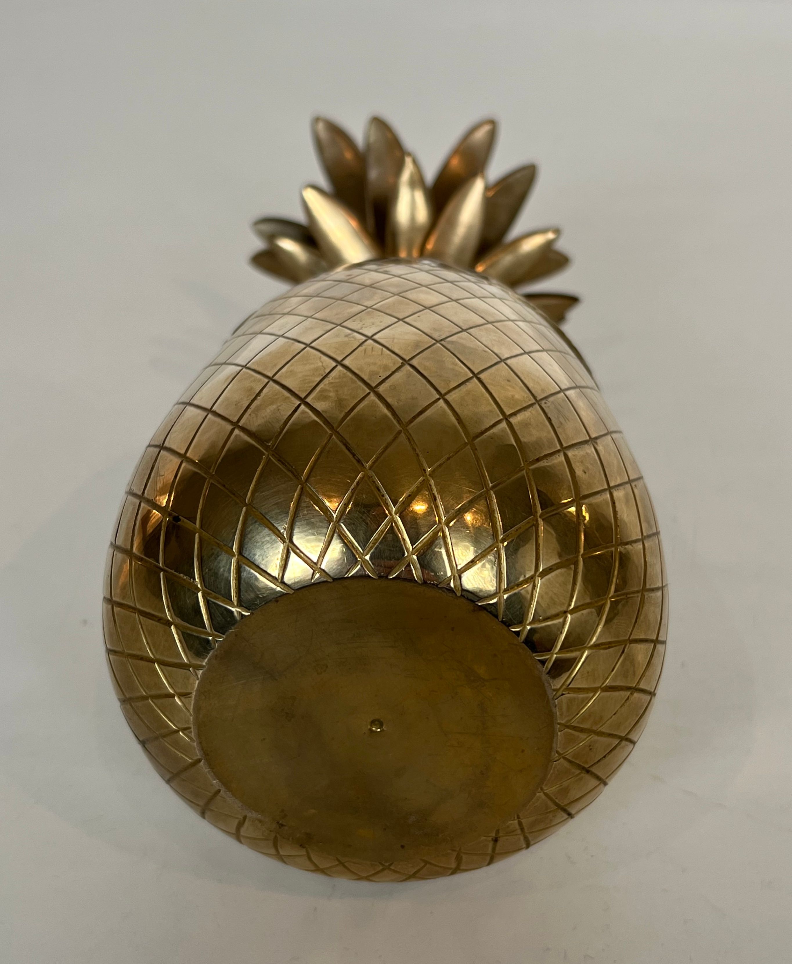 Pineapple ice bucket in brass and steel