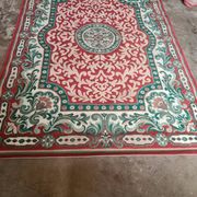 Vintage carpet 1m 82 x 2 m 72