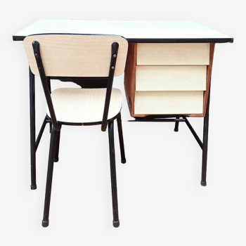 Bureau moderniste formica et chaise