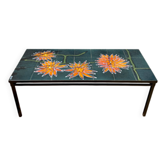 Coffee table with ceramic tile top