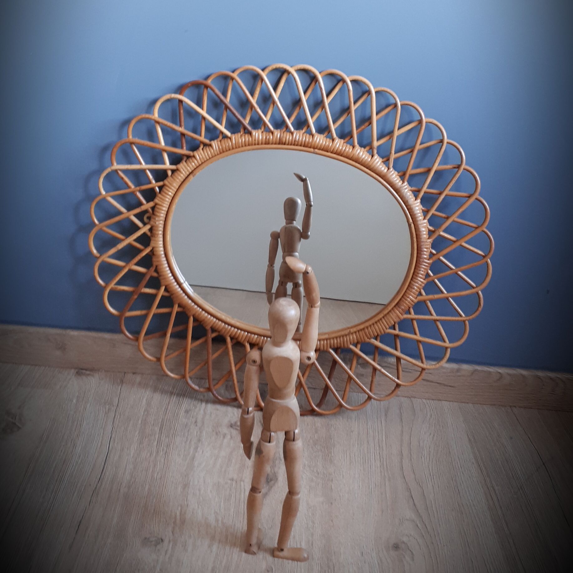 Old rattan oval mirror 58x50cm
