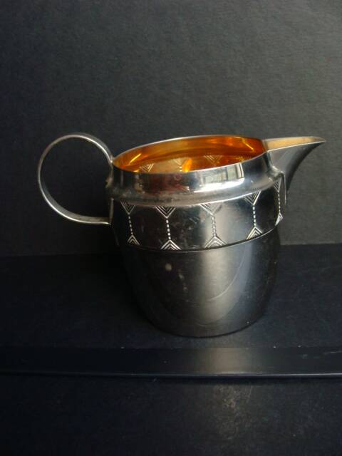 Pot à lait argenterie Art déco WMF