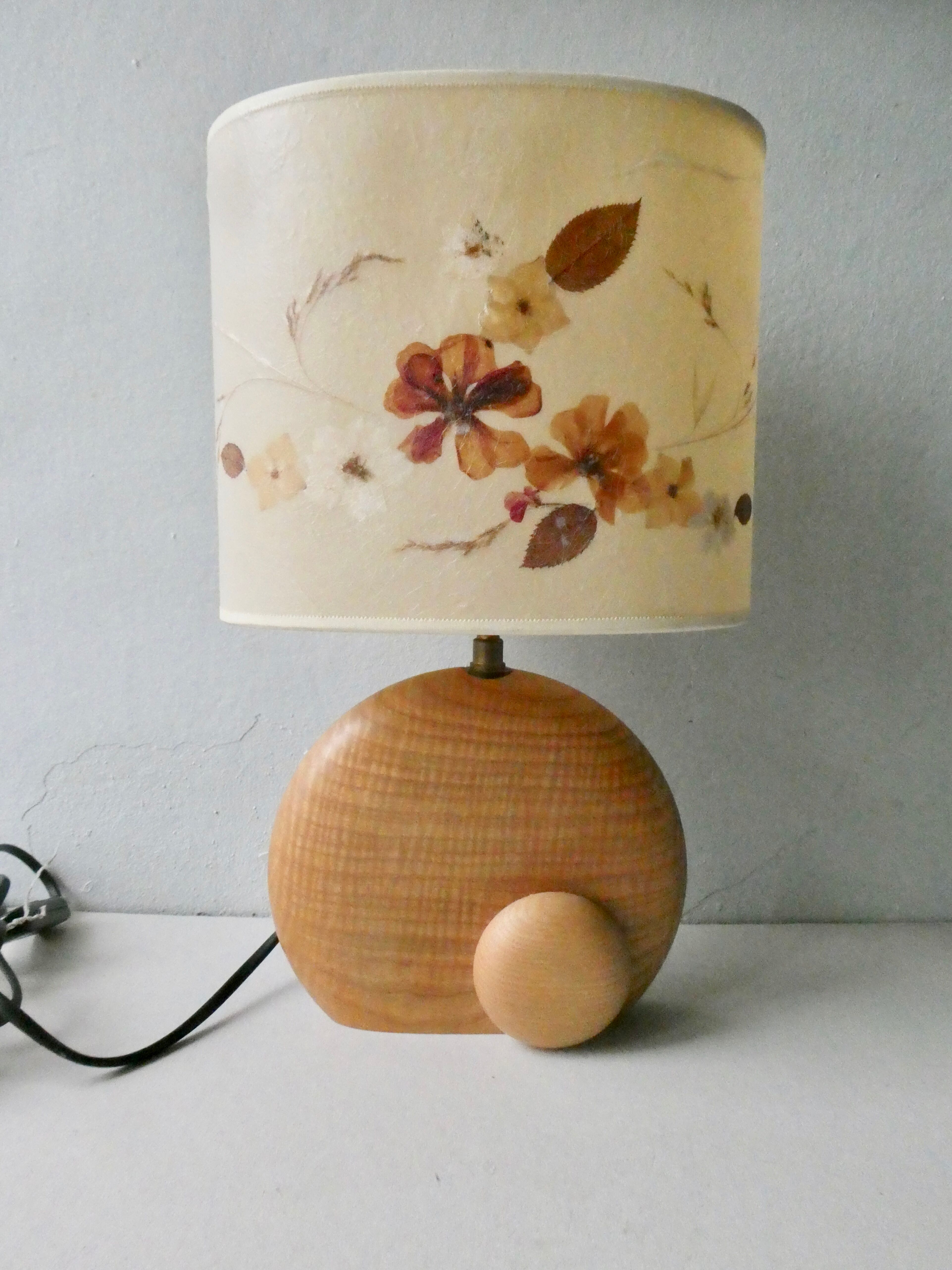 Wooden lamp with its herbarium lampshade from the 70s