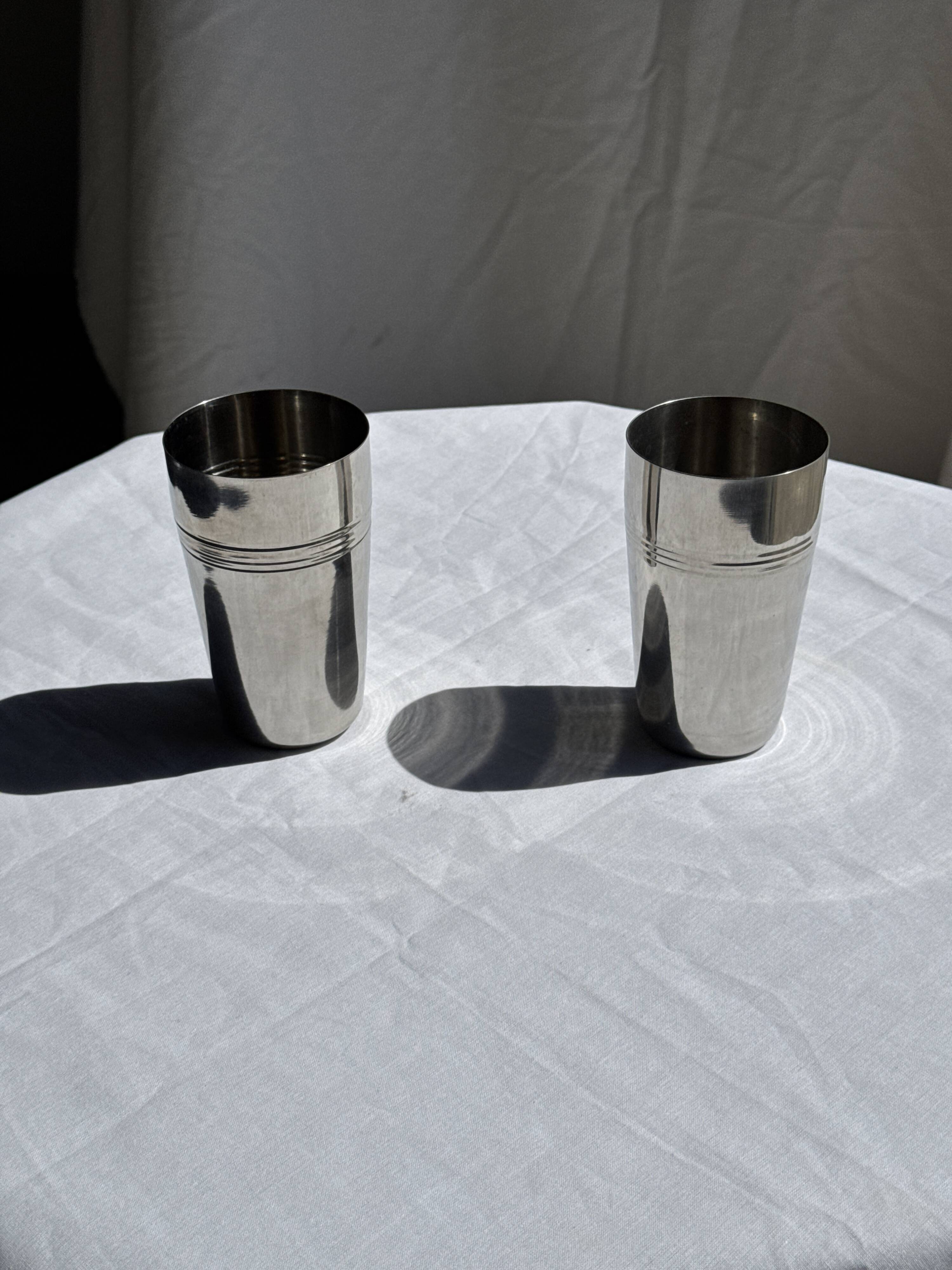 Set of 2 vintage stainless steel cups H12 D7