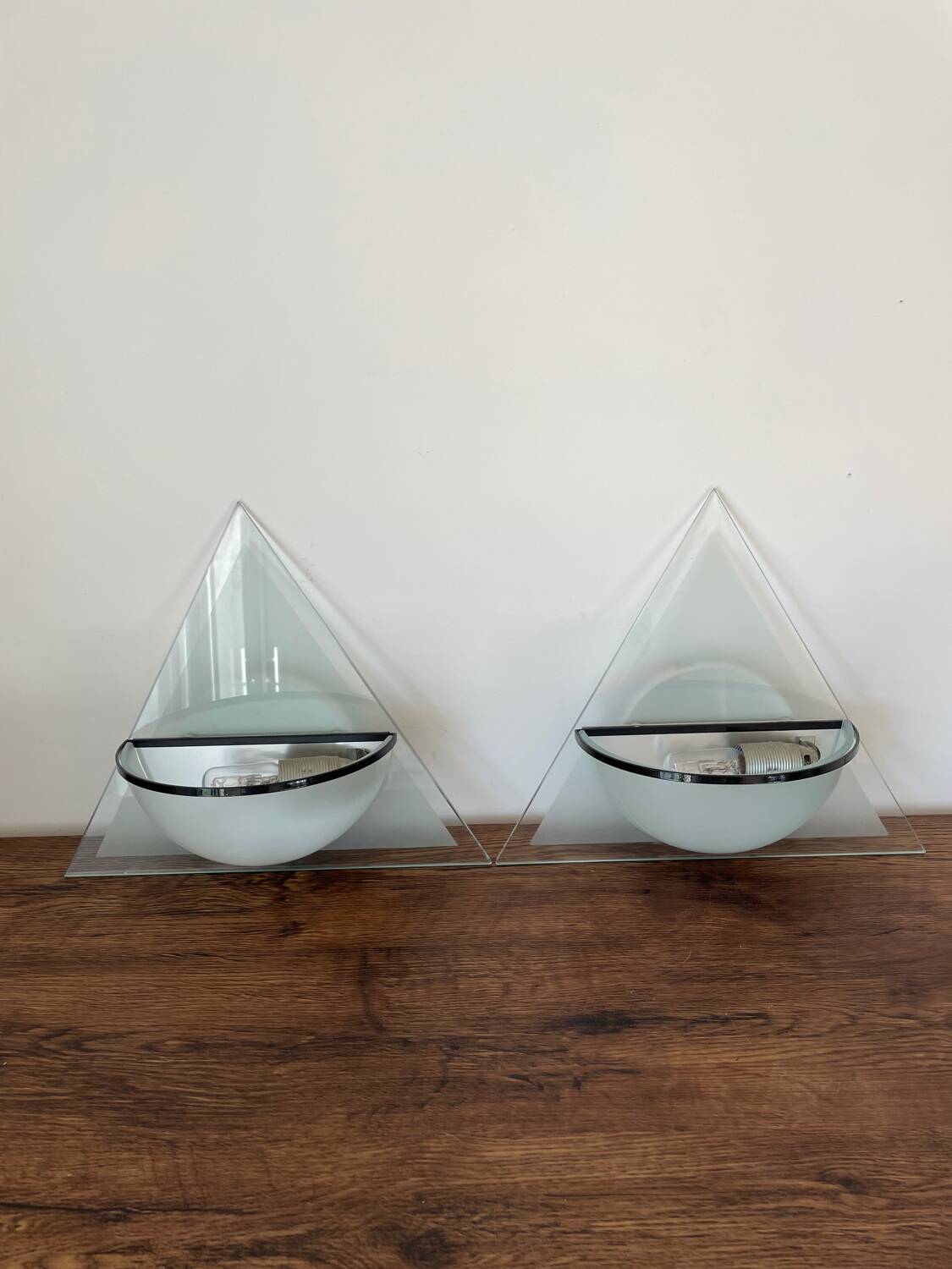 Pair of Illo wall lamps for Lamperti, 1980s, made in Italy