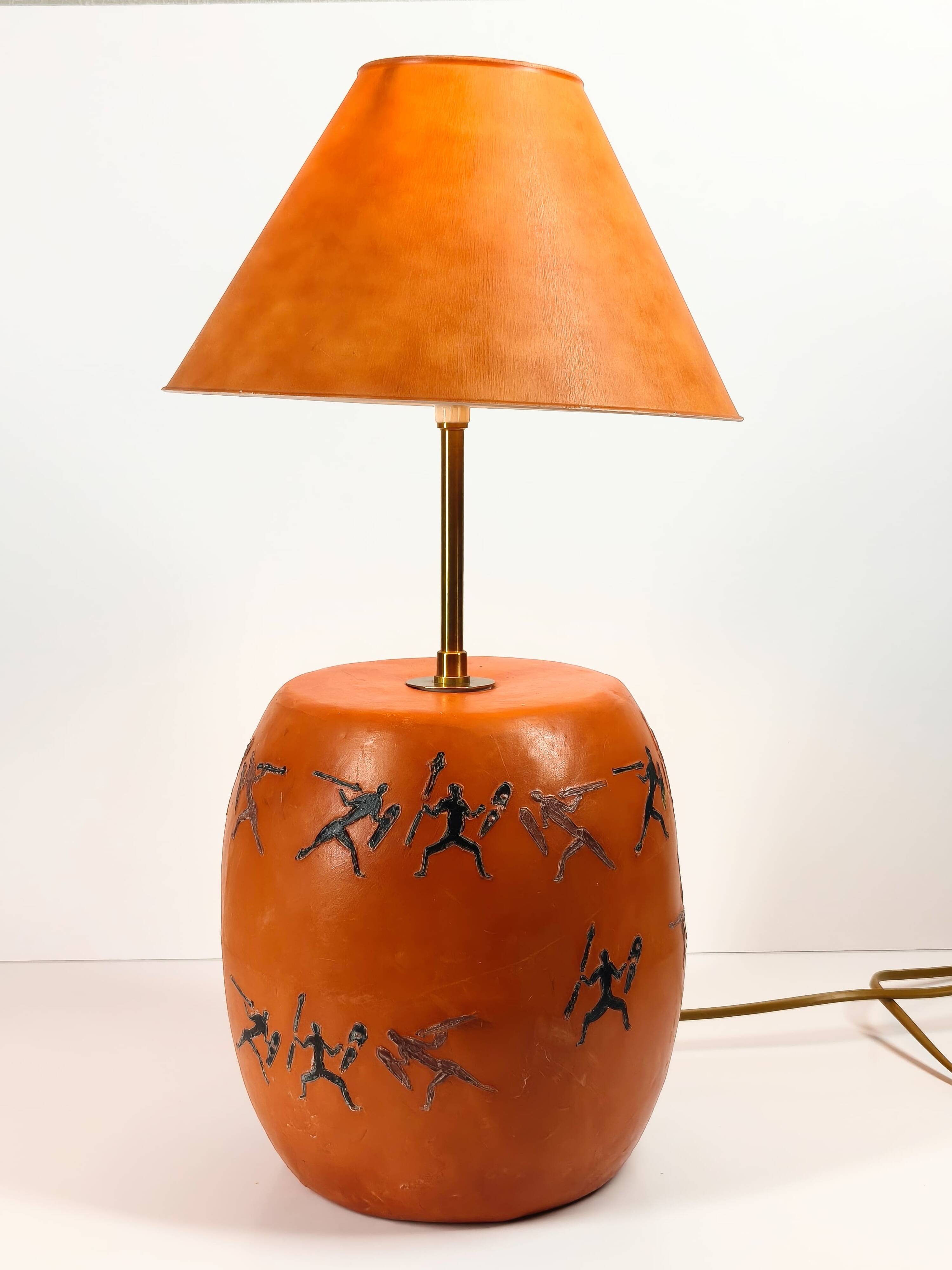 Vintage textured ceramic table lamp