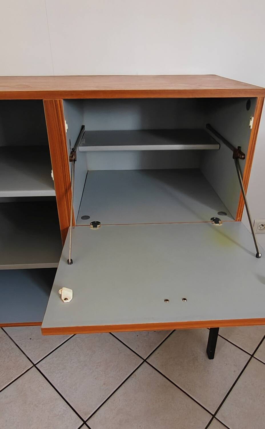 Superb and rare vintage 1960s sideboard