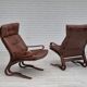 Années 1970, design scandinave, chaise longue, état d'origine, cuir, bois courbé.