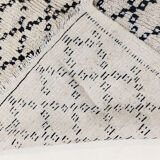 Moroccan berbere carpet 274x130cm