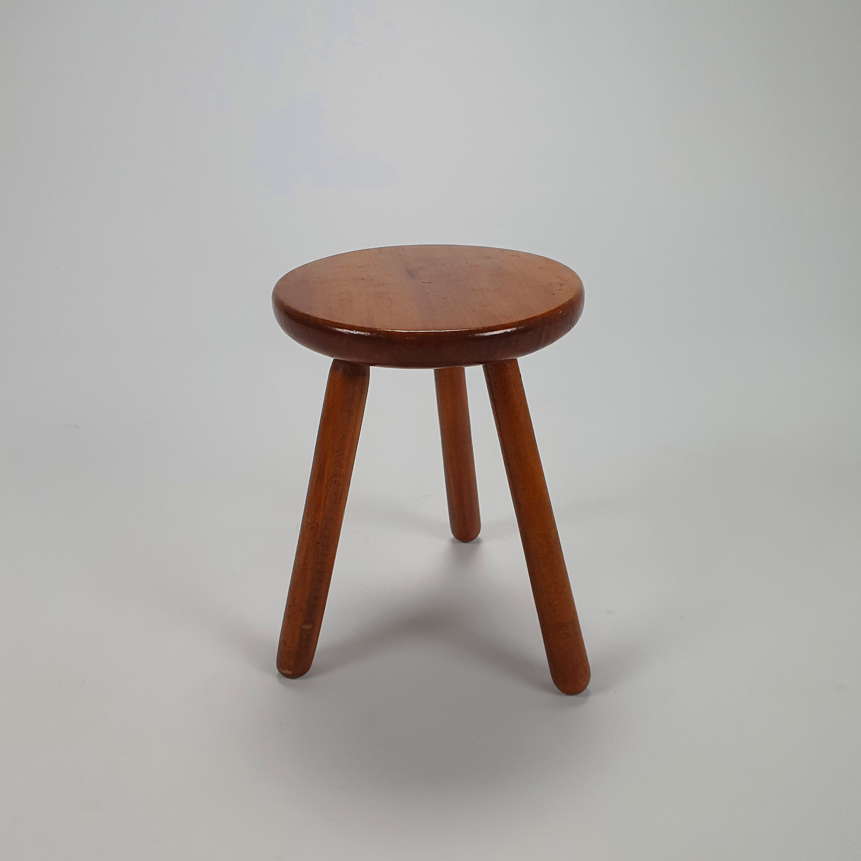 Mid century oak tripod stool, 1950s