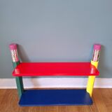 Memphis style shelf