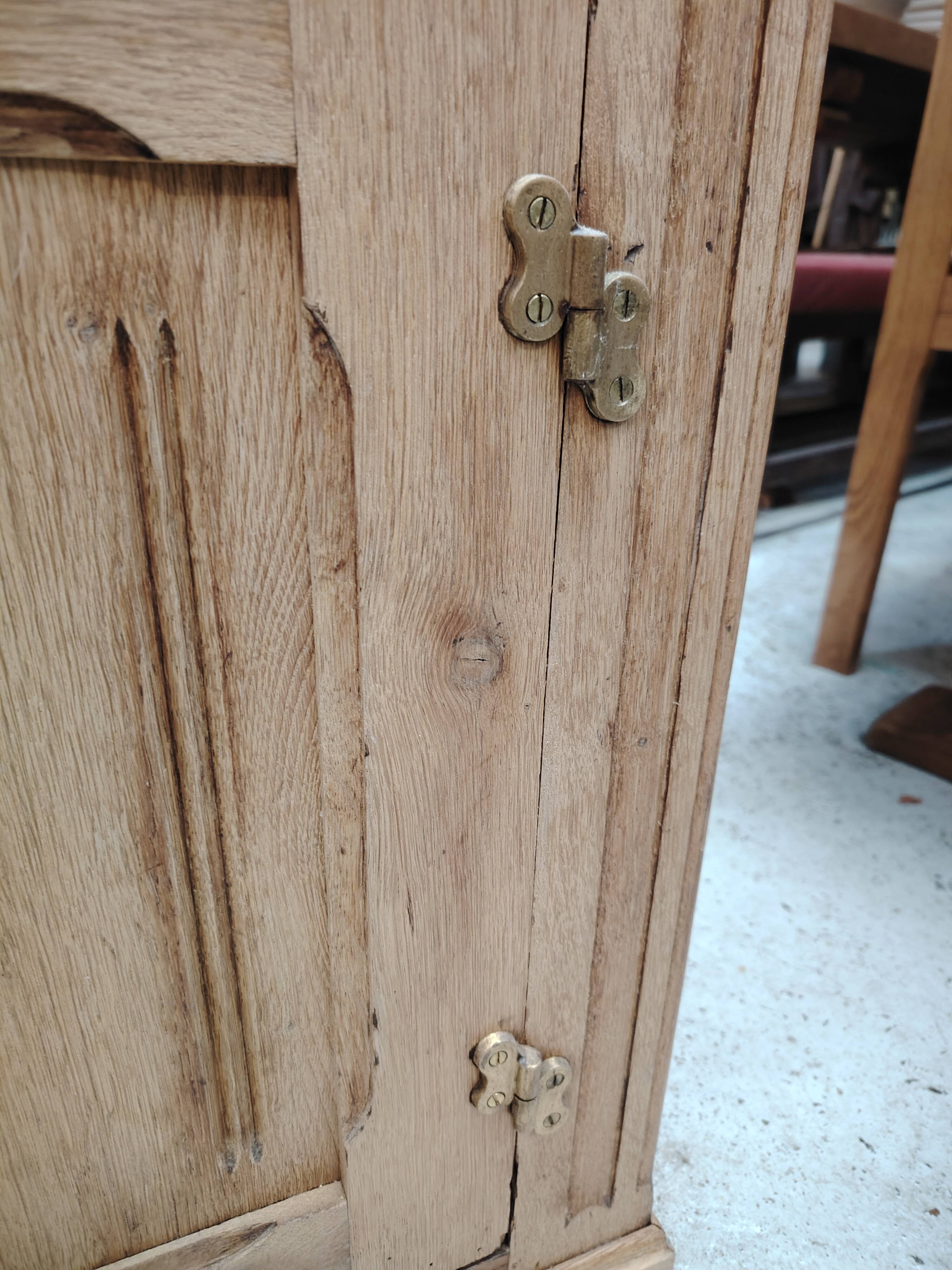 Old Wooden Icebox Stripped – 1930