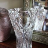 Transparent chiseled glass vase