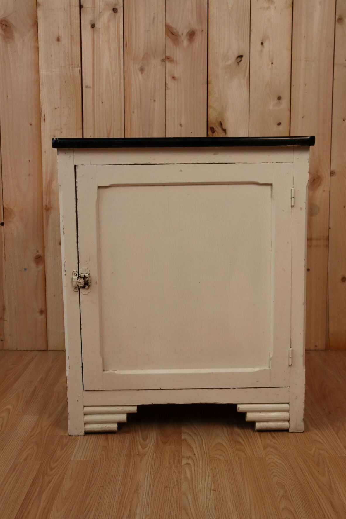 Art Deco kitchen buffet