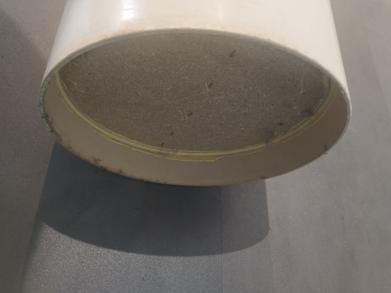 Large mirror lipstick design