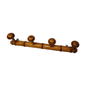 Porte manteau mural en bois vintage