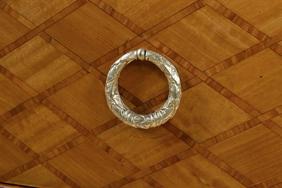 Marquetry commode, Louis XV-Louis XVI Transition style – Early