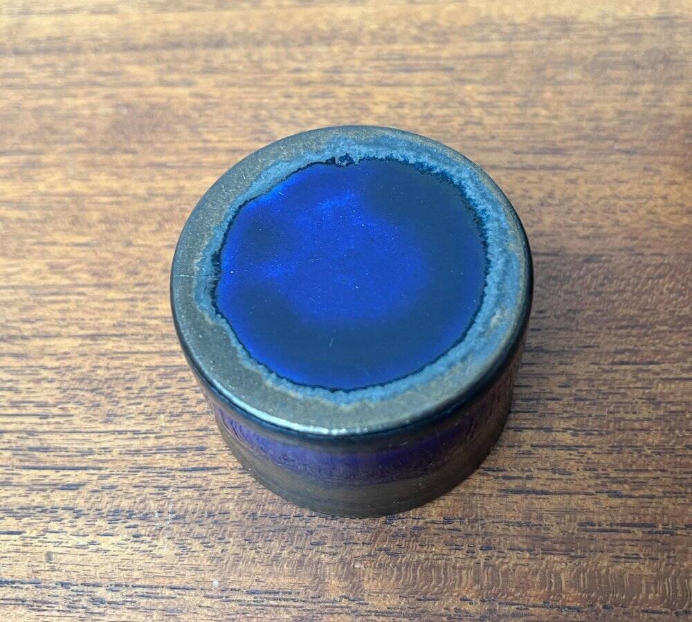 Mid-century German studio pottery bottle vase with lid by Cornelsen Kindermann, 1960s.