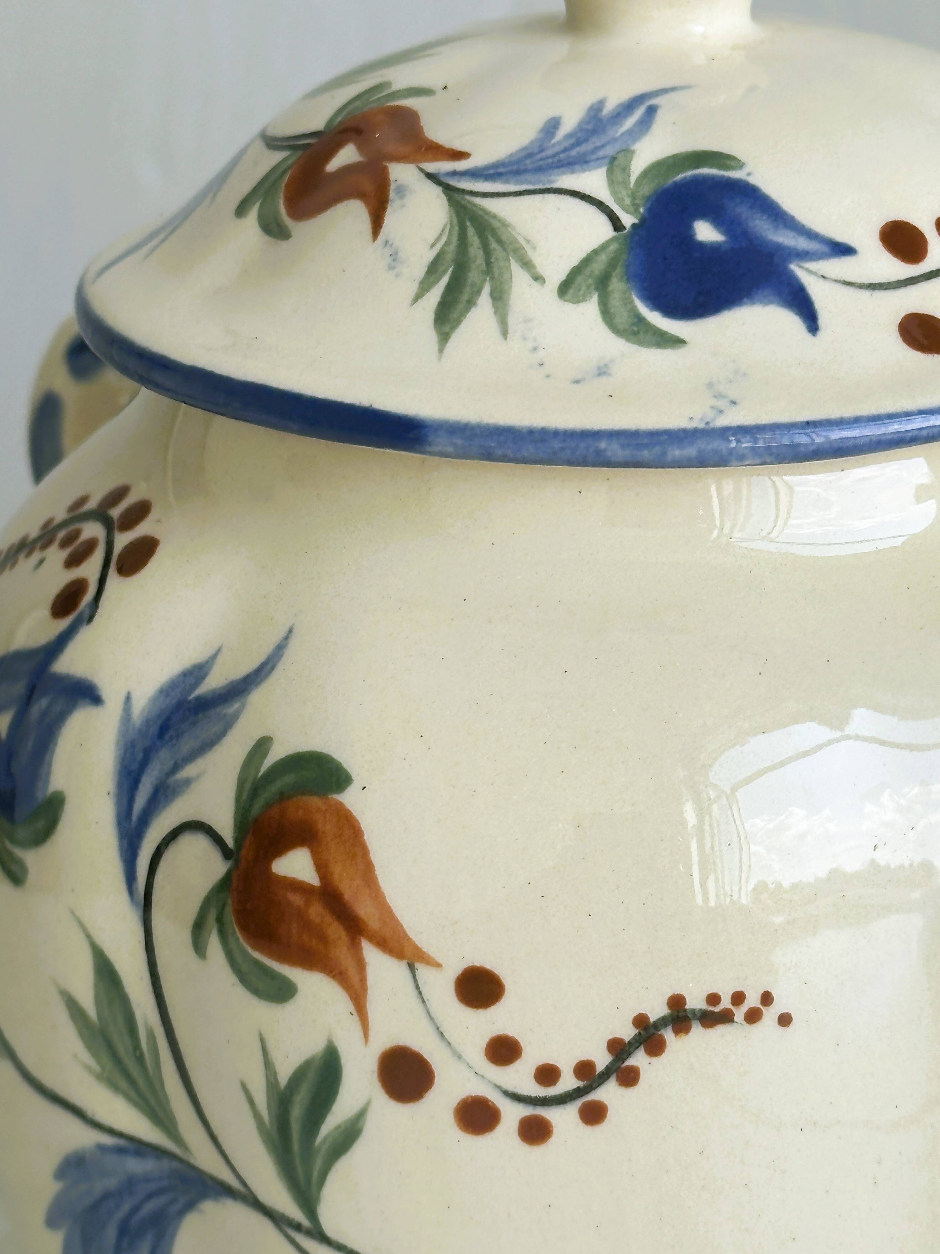 Ceramic condiment pot, hand painted sugar pot