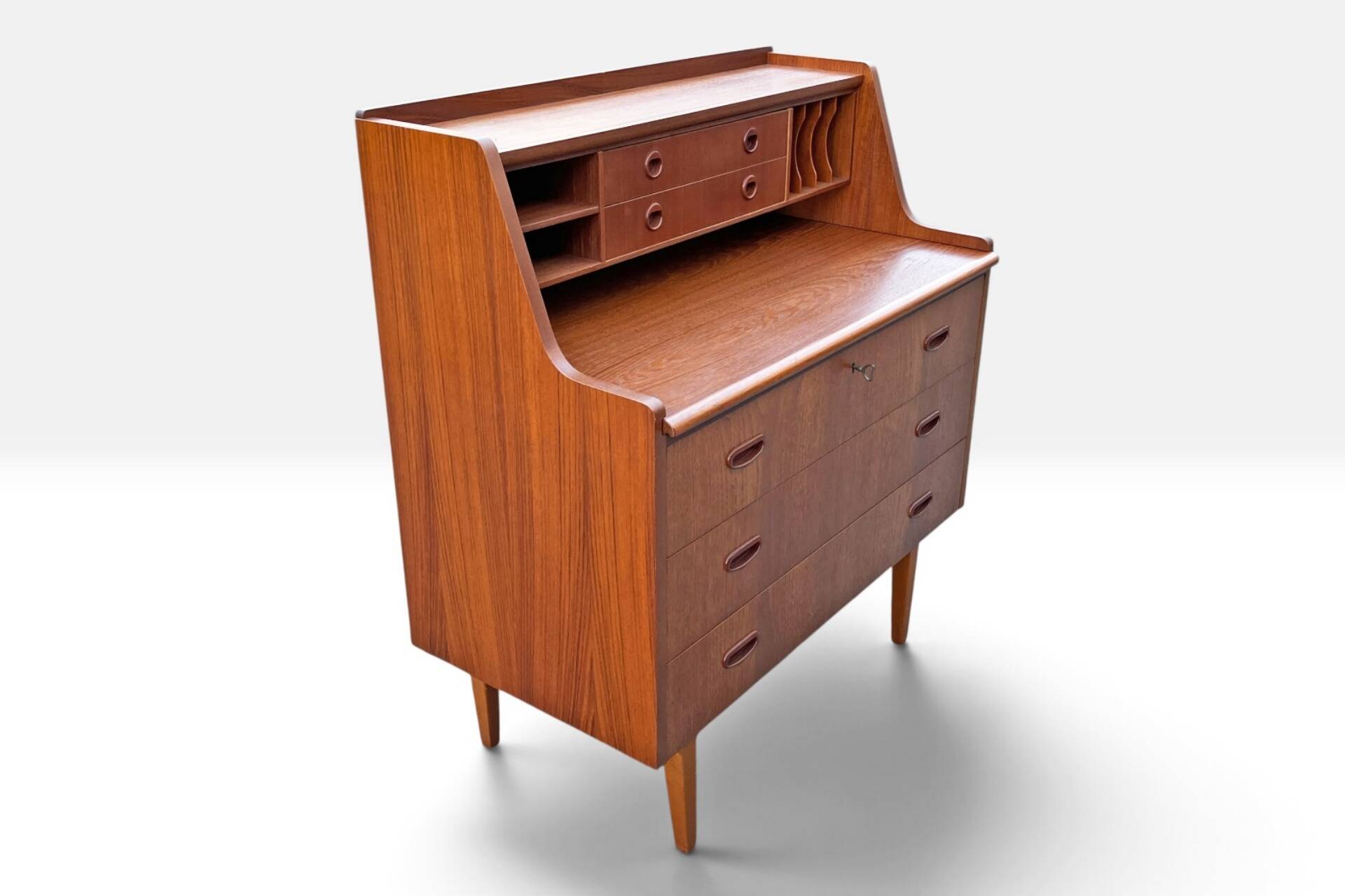 Gunnar Nielsen Tibergaard Secretary – Denmark, 1960s | Teak