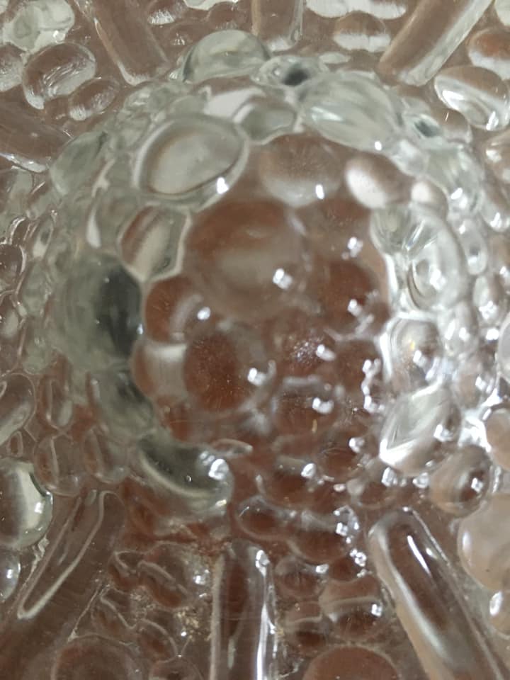 Ceiling light in molded glass bubbled with its grip support