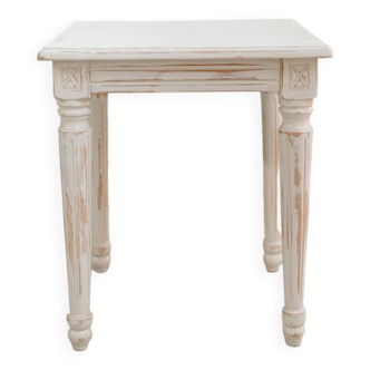 White square console