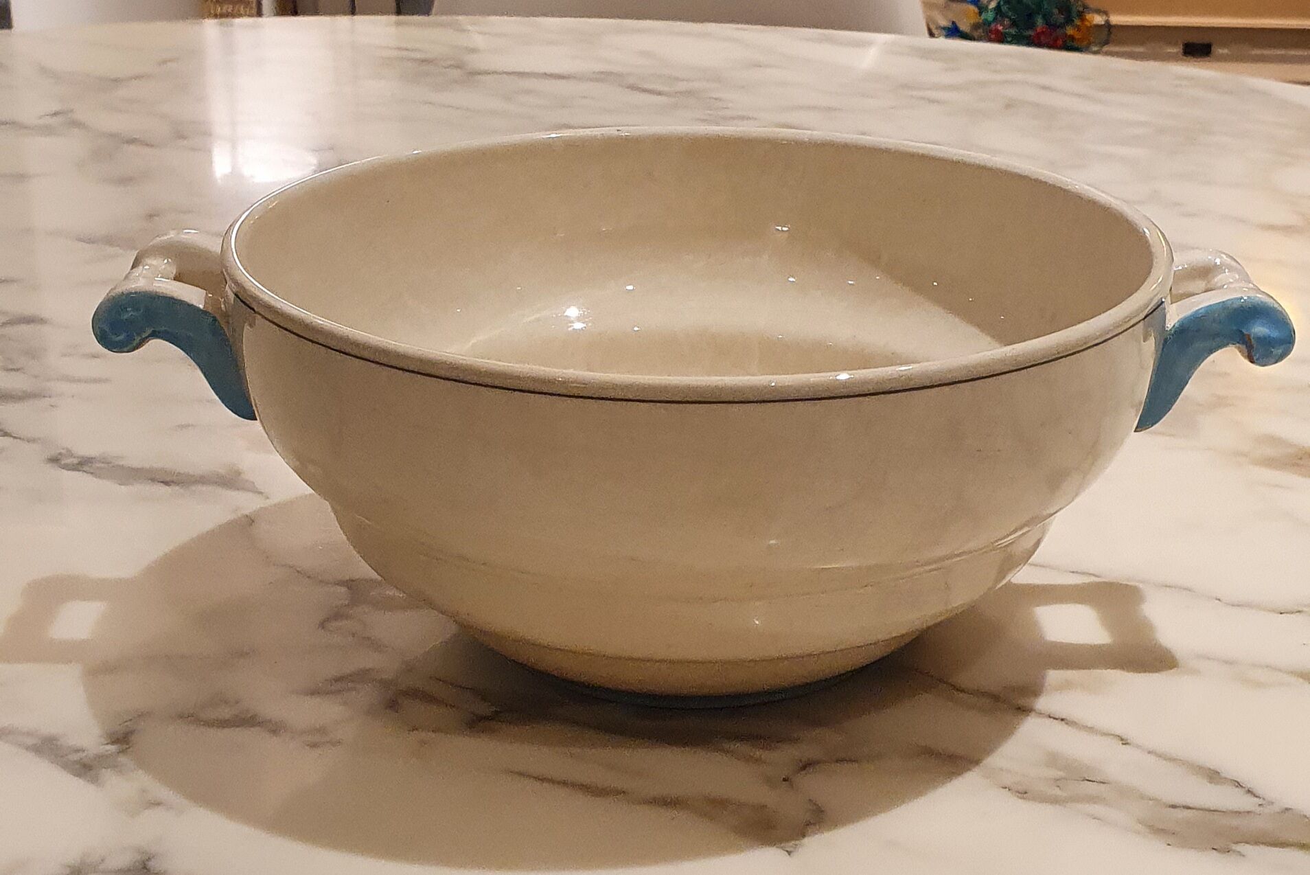 Earthenware bowl