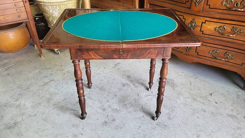 TABLE A JEUX EN ACAJOU ECRITOIRE BUREAU