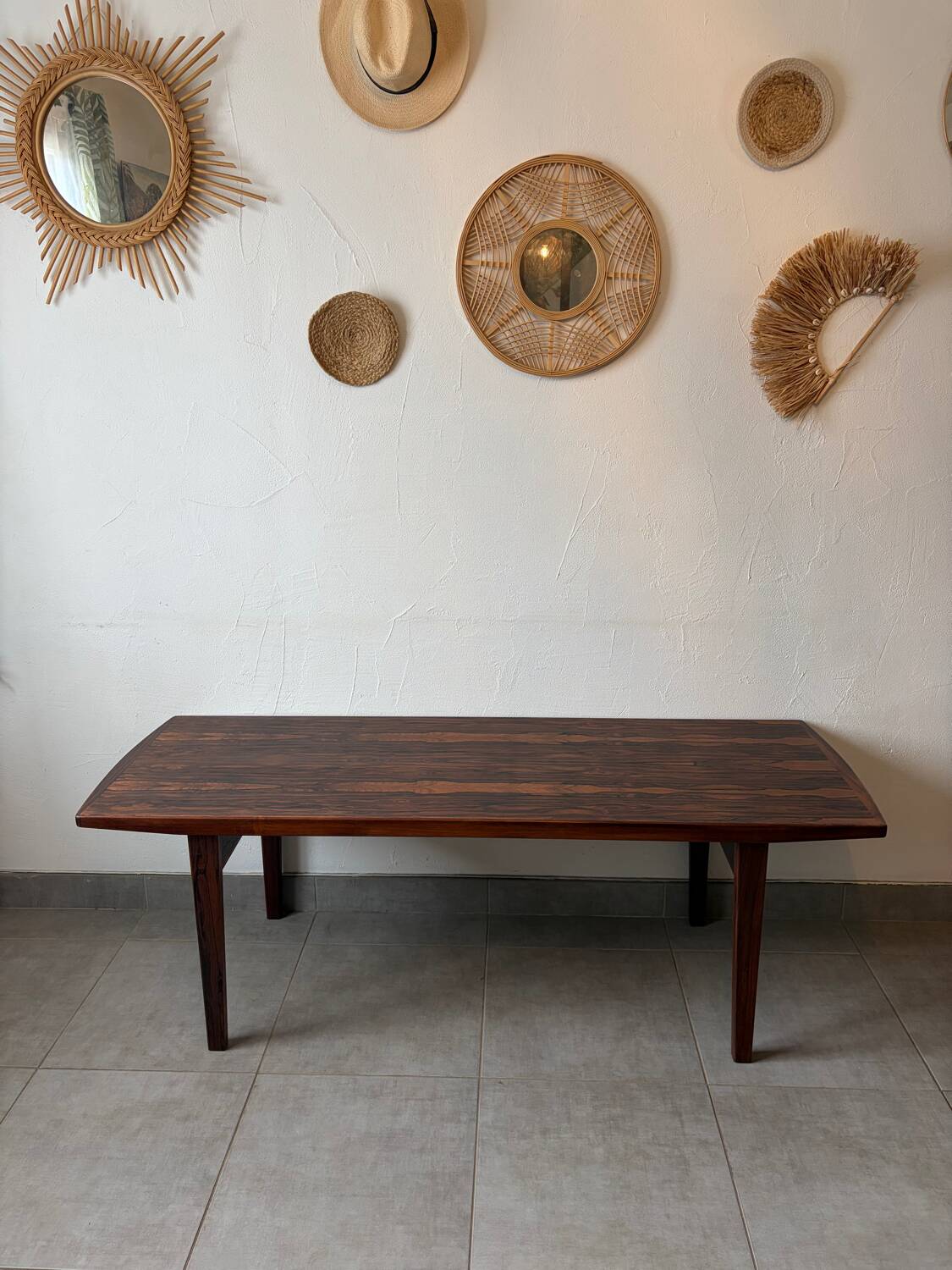 Vintage Scandinavian coffee table in rosewood.