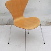 chaise 3107 Arne Jacobsen en frêne