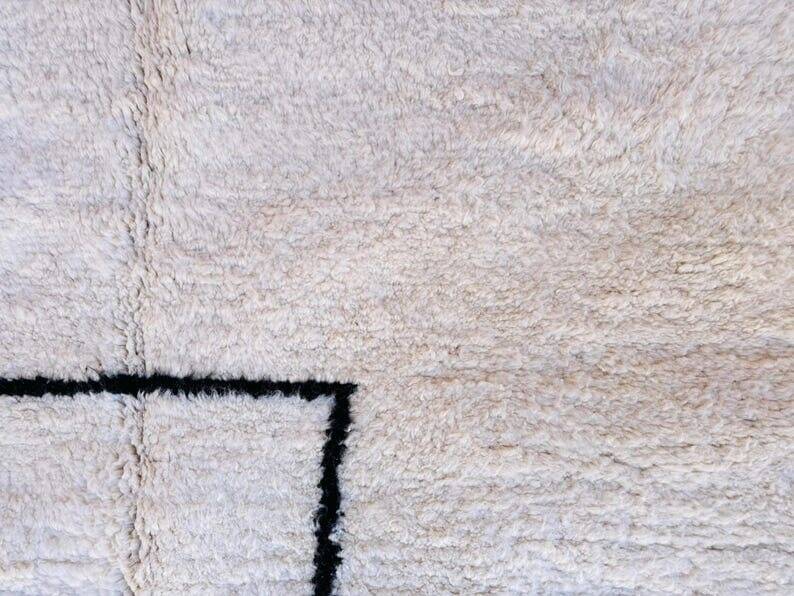 Moroccan rug, size 150x250 cm